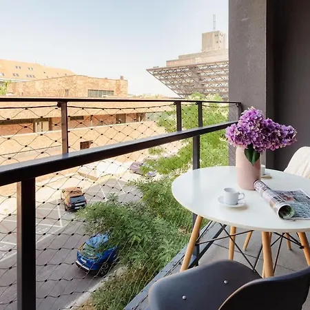 Zilinska With Balcony *